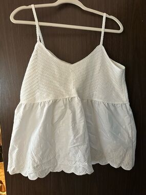 Francesca's Collections White Eyelet & Knit Cami